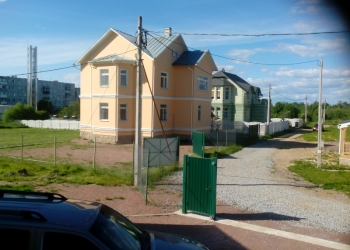 Продам дом общей площадью 311кв. м.