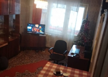 3-к квартира, 49 м2, 2/5 эт.