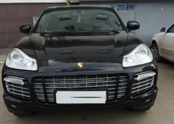 Porsche Cayenne Turbo, 2004
