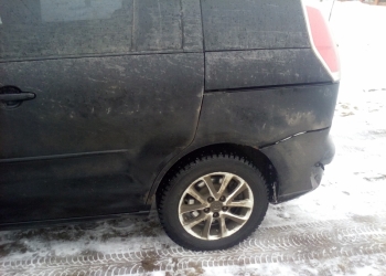 Mazda 5, 2008