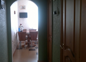 продам 3-х комнатную квартиру