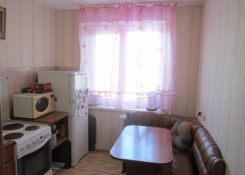 3-к квартира, 65 м2, 6/9 эт.