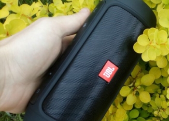 Калонка JBL CHARGE2+