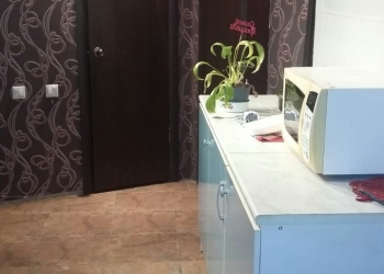 Комната в 4-к 18 м2, 4/17 эт.