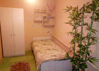 Комната в 2-к 55 м2, 1/1 эт. азовское море 15мин.