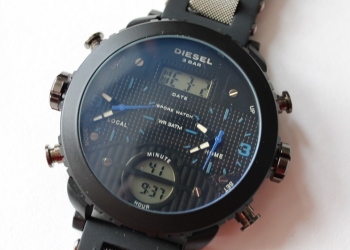 Часы Diesel 3 bar .