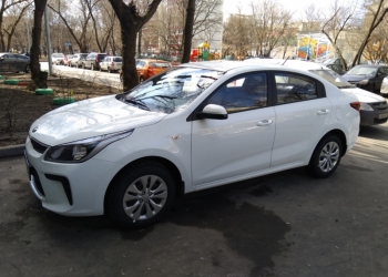 Аренда Kia Rio IV 2018 МКПП в Москве