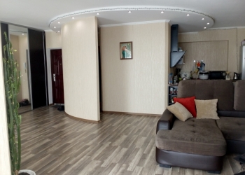 1-к квартира-студия, 60 м2, 2/16 эт.