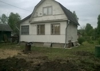 Продаю участок с домом.