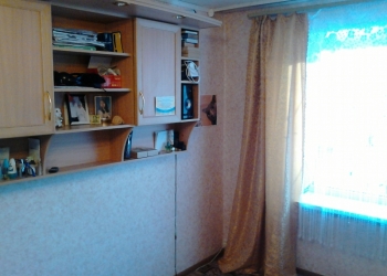 Комната в 4-к 18 м2, 2/5 эт.