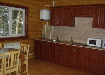 Сдам Дача 210 м2 на берегу реки Узола
