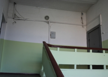 Продам квартиру 2-к сталинку в центре. Мира 85. Цена 3500тр. Собственник.