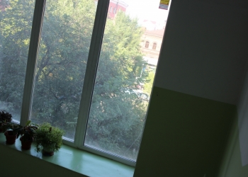 Продам квартиру 2-к сталинку в центре. Мира 85. Цена 3500тр. Собственник.