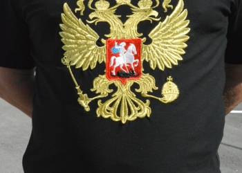 Вышивка на тканях, одежде и бейсболках