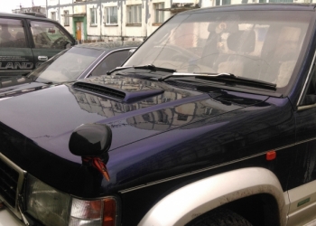 Продам джип Isuzu Bighorn, 1983