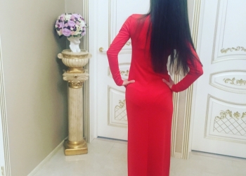 красное длинное платье