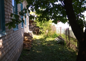 Продается дом 60 кв.м. и земельный участок 8 соток