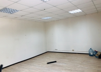 аренда офиса 30 кв м.+ 25 кв м. рядом с метро