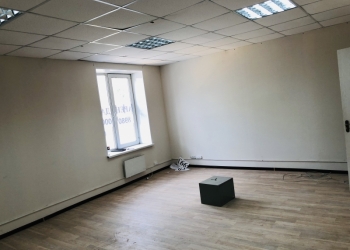 аренда офиса 30 кв м.+ 25 кв м. рядом с метро
