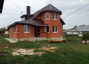 Дом 180 м2 в центре села,участок 31 сотка