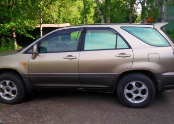 Toyota Harrier, 1998