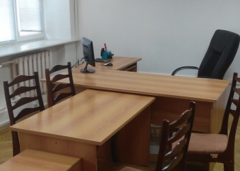 Сдается в аренду офисные помещение, от 15кв. м. Предоставлю юридический адрес.