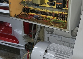 Токарно винторезный 1М65