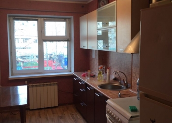 Выставлена на продажу 3 комнатная квартира в КПД. 64 м2, 1/5 эт.