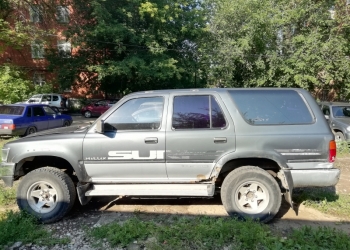 Toyota Hilux, 1990