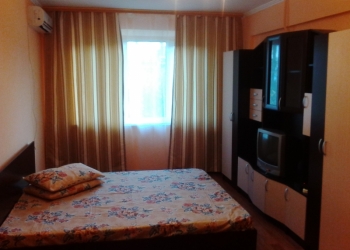 3-к квартира, 65 м2, 1/5 эт.