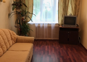 2-к квартира, 60 м2, 2/2 эт.