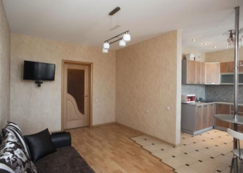 1-к квартира, 42 м2, 3/10 эт.