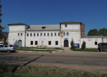 Продам коммерческое помещение, 1087 м2, Марий Эл, Козьмодемьянск Гагарина 4