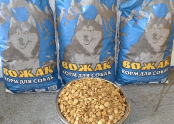 Сухой корм для взрослых собак эконом класса «Вожак»