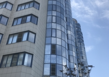 3-к квартира, 130 м2, 18/18 эт.