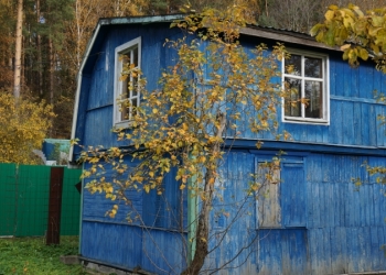 Продам 2 участка 10 соток( отдельно не продаются) в СНТ Коммунальник