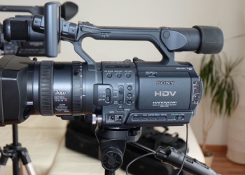 Новая Sony HDR-FX1E камера