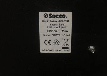 Продам вендинговый кофейный аппарат Saeco Kristallo 400