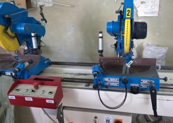 Двухголовый дисковый отрезной станок MECAL SW402