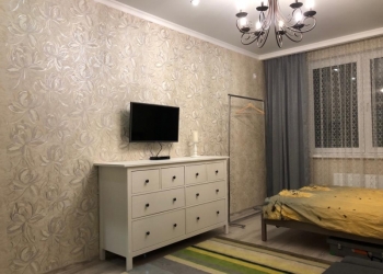 1-к квартира, 40 м2, 8/19 эт.