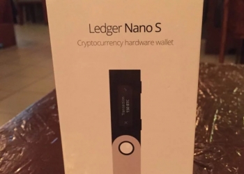 Аппаратный кошелек для криптовалют Ledger Wallet Nano S