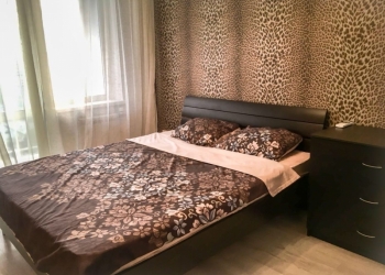 Посуточно 1-к квартира, 48 м2, 13/14 эт.