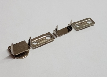 Крючки брючные 2 прокола Urcel №906 /144шт