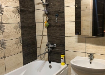 2-к квартира, 50 м2, 5/5 эт.