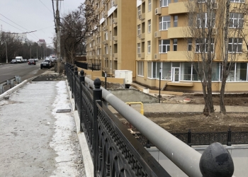 Сдаю в аренду нежилое помещение на первом этаже