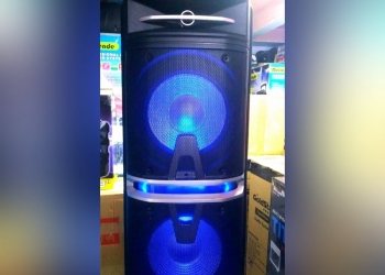 Портативная колонка GoldStar 350 W
