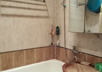 4-к квартира, 59 м2, 1/5 эт.