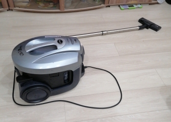 Моющий пылесос LG