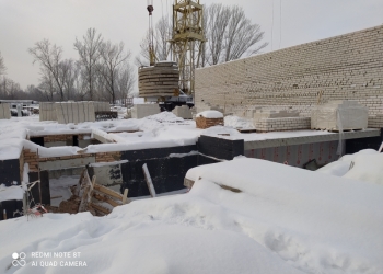 Каменщики, новострой, Тольятти. Строим 9 эт. дом.