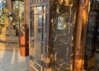 Советская телефонная будка